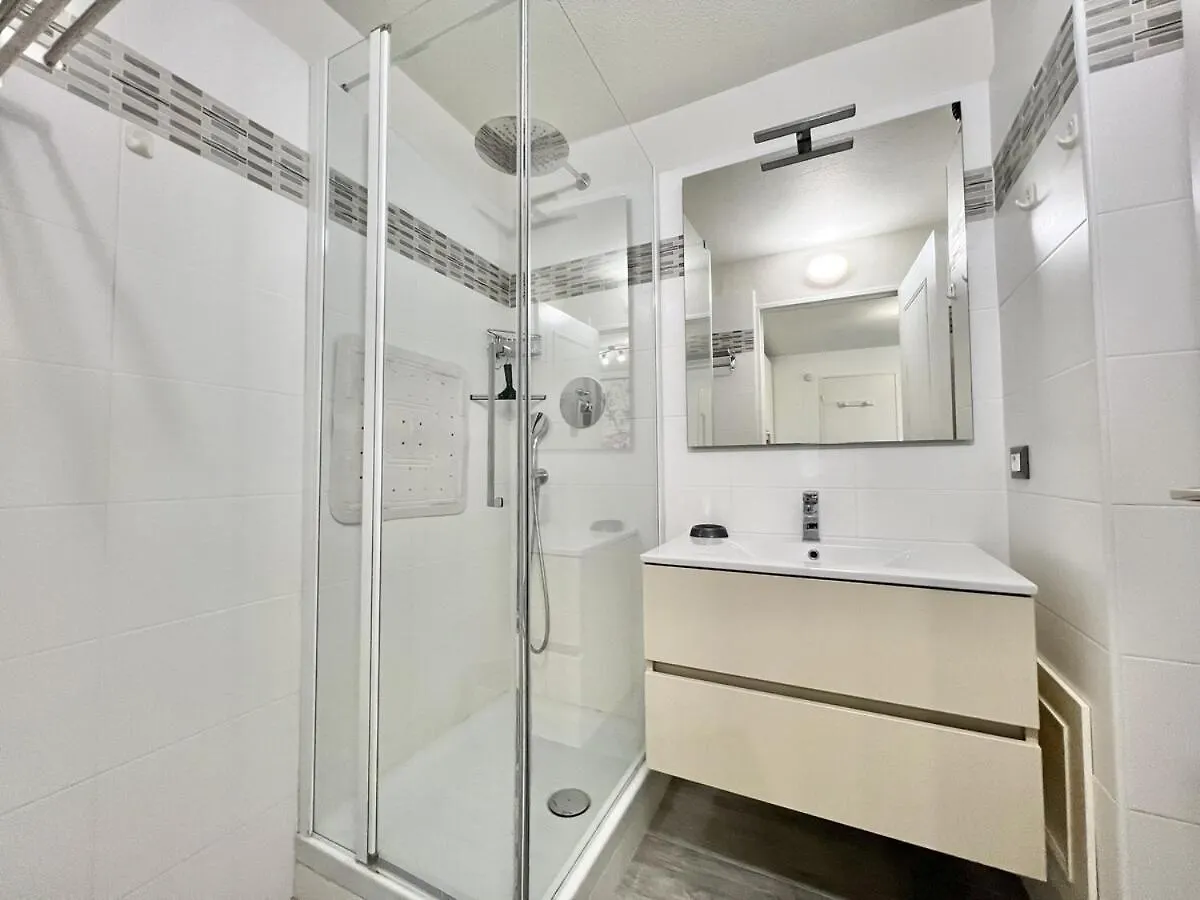 Downtown - Fully Equipped Studio - Wi-Fi And Air Conditioning Cannes Apartment